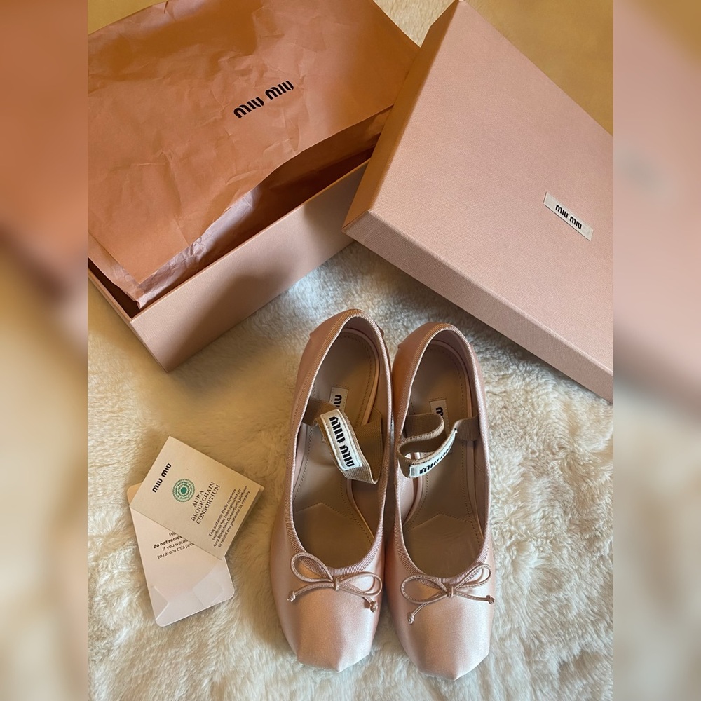 Brand new never used mui mui heels.